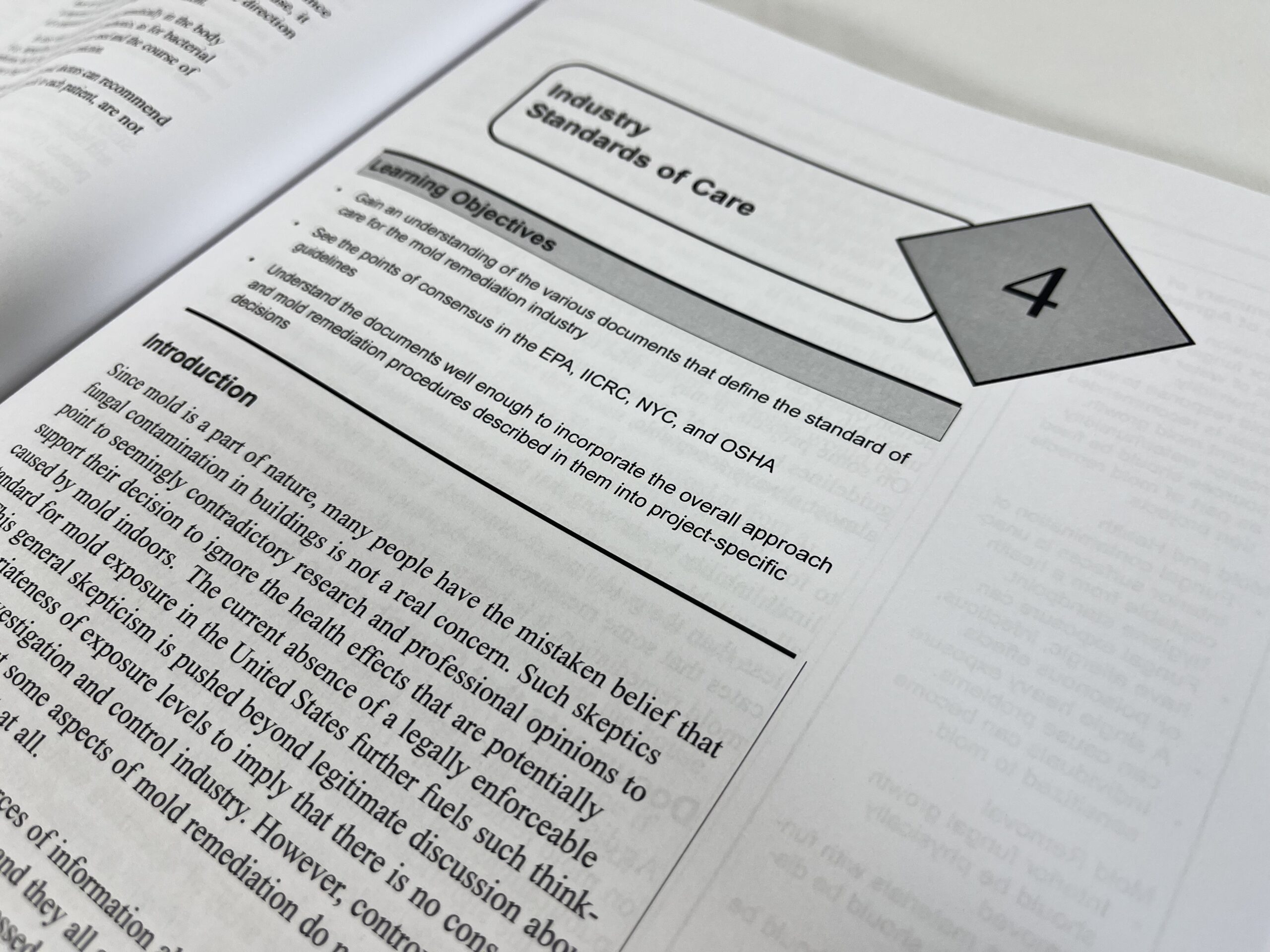 Fungal Contamination: A Comp. Guide for Remediation - Image 2